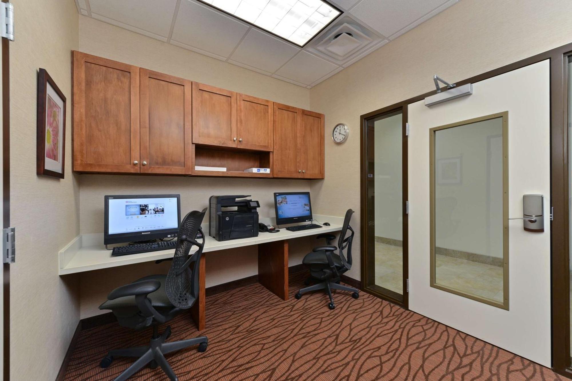 Hilton Garden Inn West Chester Εξωτερικό φωτογραφία